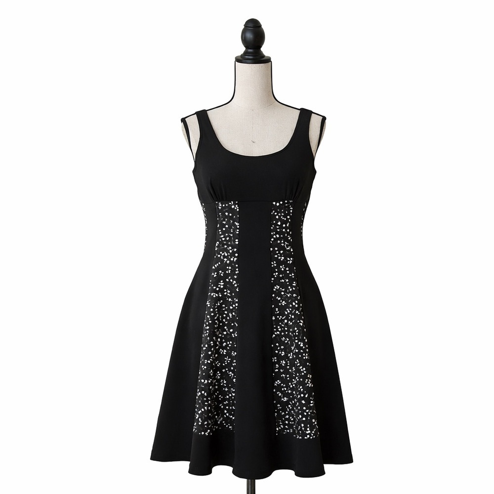 MAGGY LONDON Women’s Black and White Fit & Flare Dress Size 6